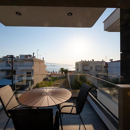 Blue Wave Luxury Suites Nea Iraklitsa Szoba fotó