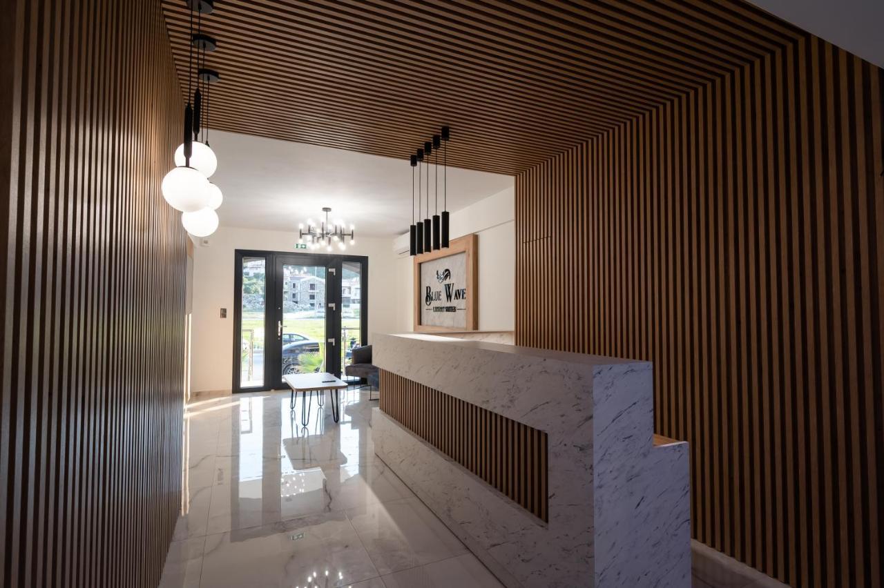 Blue Wave Luxury Suites Nea Iraklitsa Kültér fotó