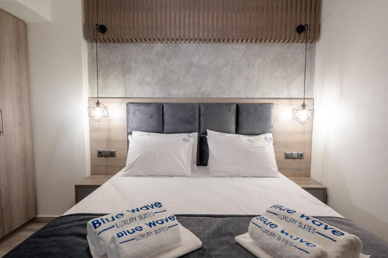 Blue Wave Luxury Suites Nea Iraklitsa Kültér fotó