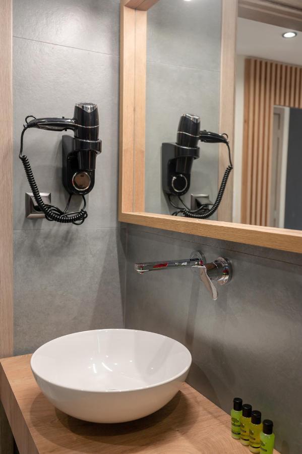 Blue Wave Luxury Suites Nea Iraklitsa Kültér fotó